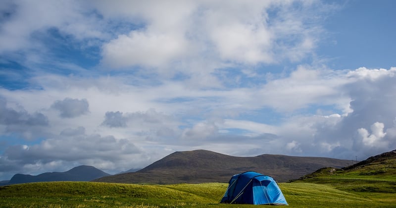 Quel camping choisir pour visiter les villages perchés de la Drôme en 2026 : les erreurs qui gâchent le séjour